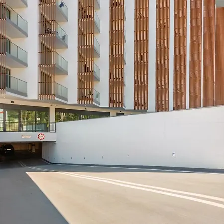 Pinea, Sun & Snow Apartament