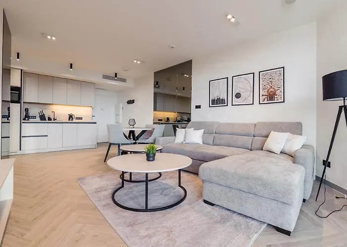 Pinea, Sun & Snow Apartment