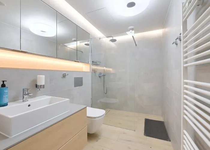 Pinea, Sun & Snow Apartment